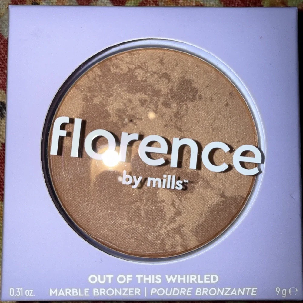 FLORENCE by mills Out of This Whirled Marble Bronzer COOL TONES - Contour Powder